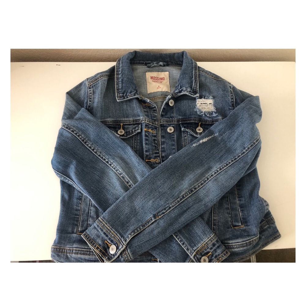 Cropped jean jacket